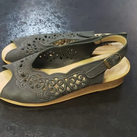 Spring step shoes - Picture 4 of 5